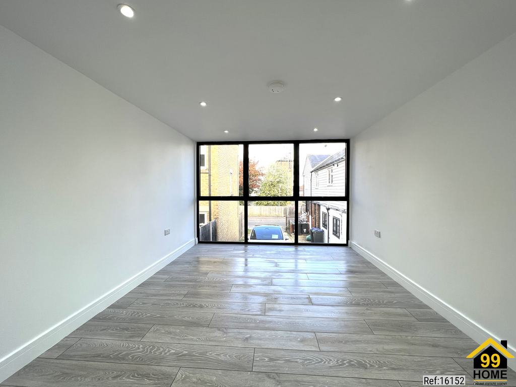 Property photo 2 of 16 Photo 1