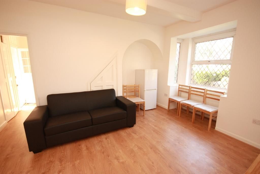 Property photo 2 of 9 Photo 2