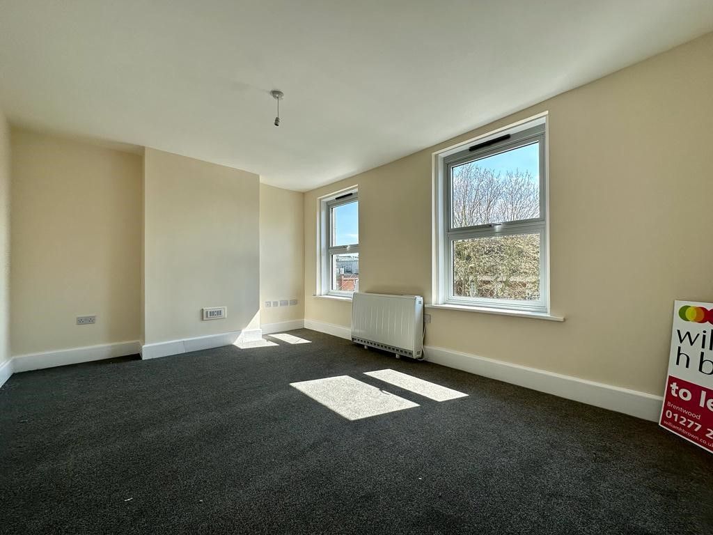Property photo 3 of 6 Living Room