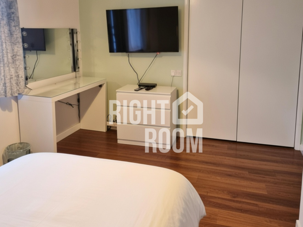 Property photo 2 of 3