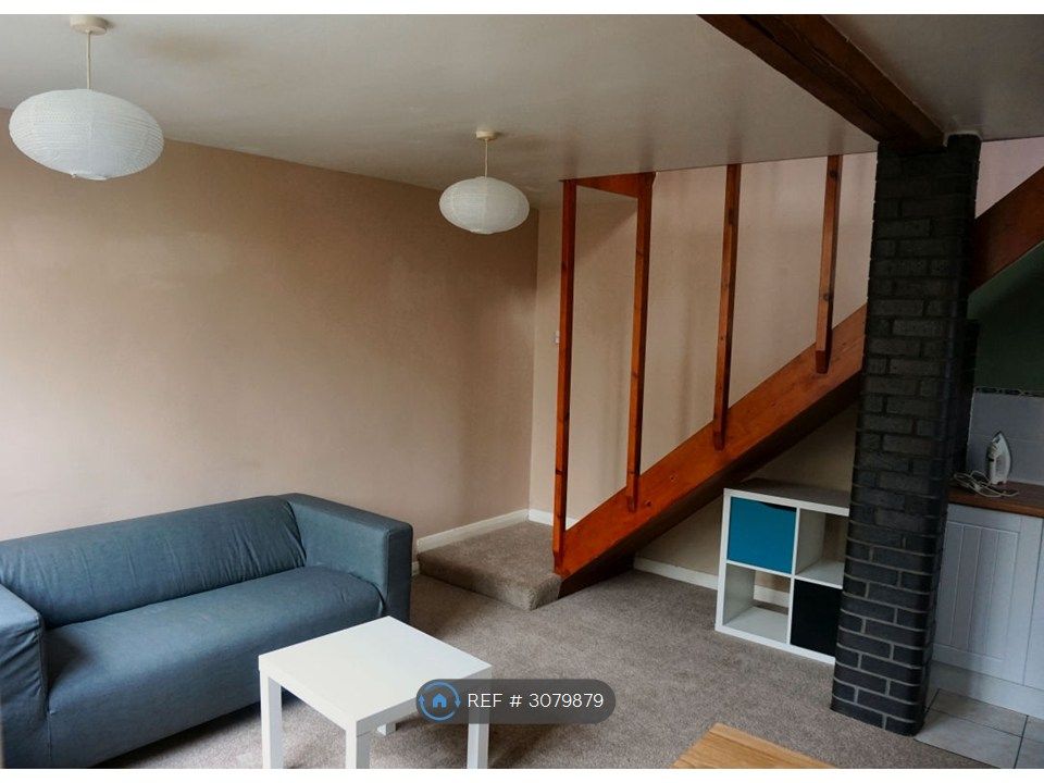 Property photo 3 of 9 Sitting Room