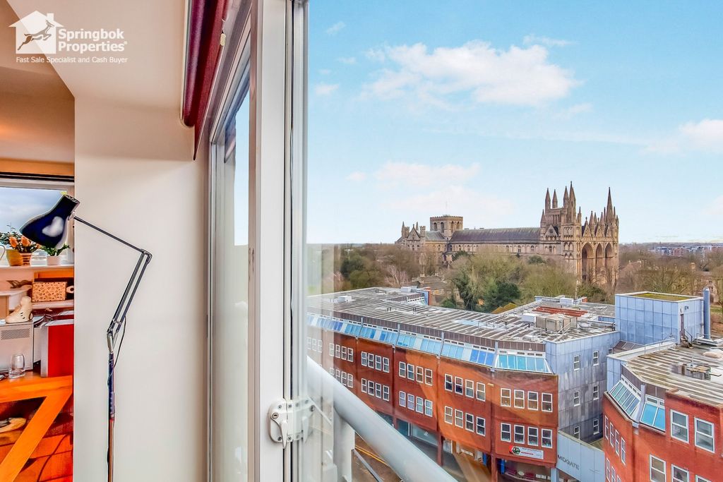 Property photo 1 of 13 Front View