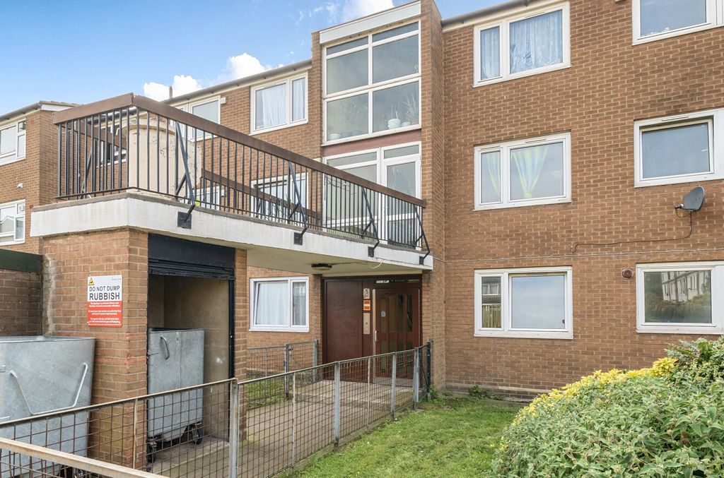 Property photo 1 of 12 1439130-2-69Cbe0c...