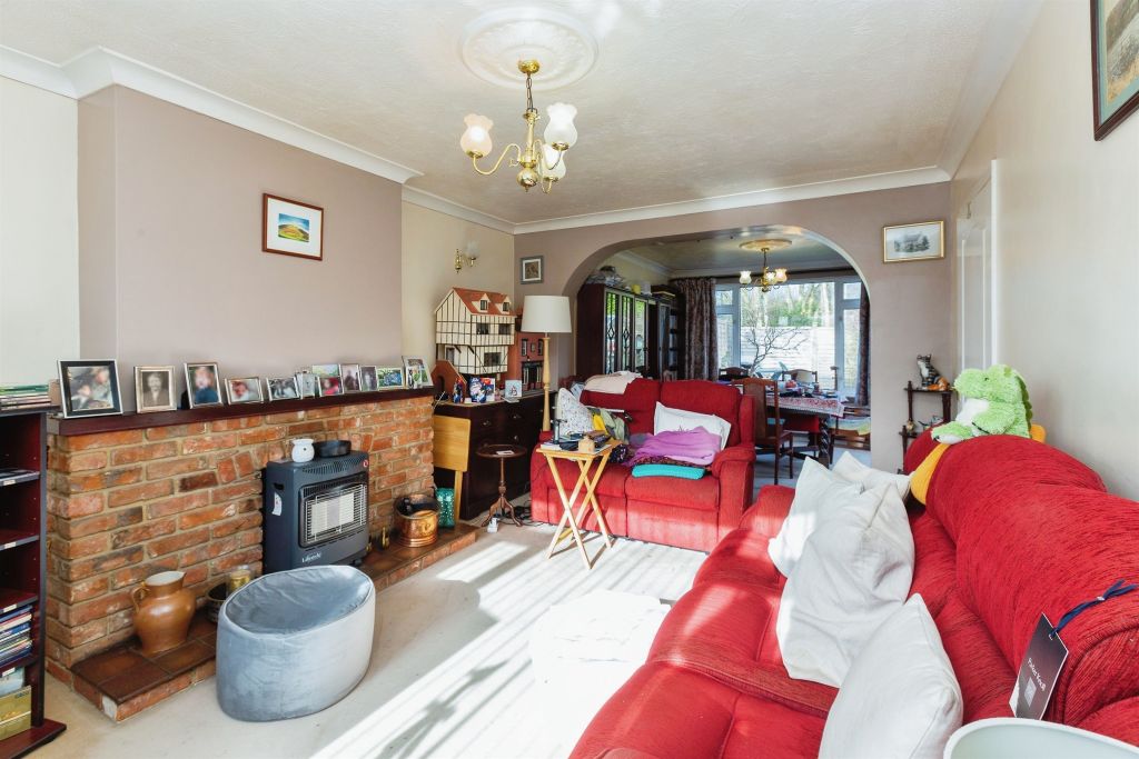 Property photo 3 of 17