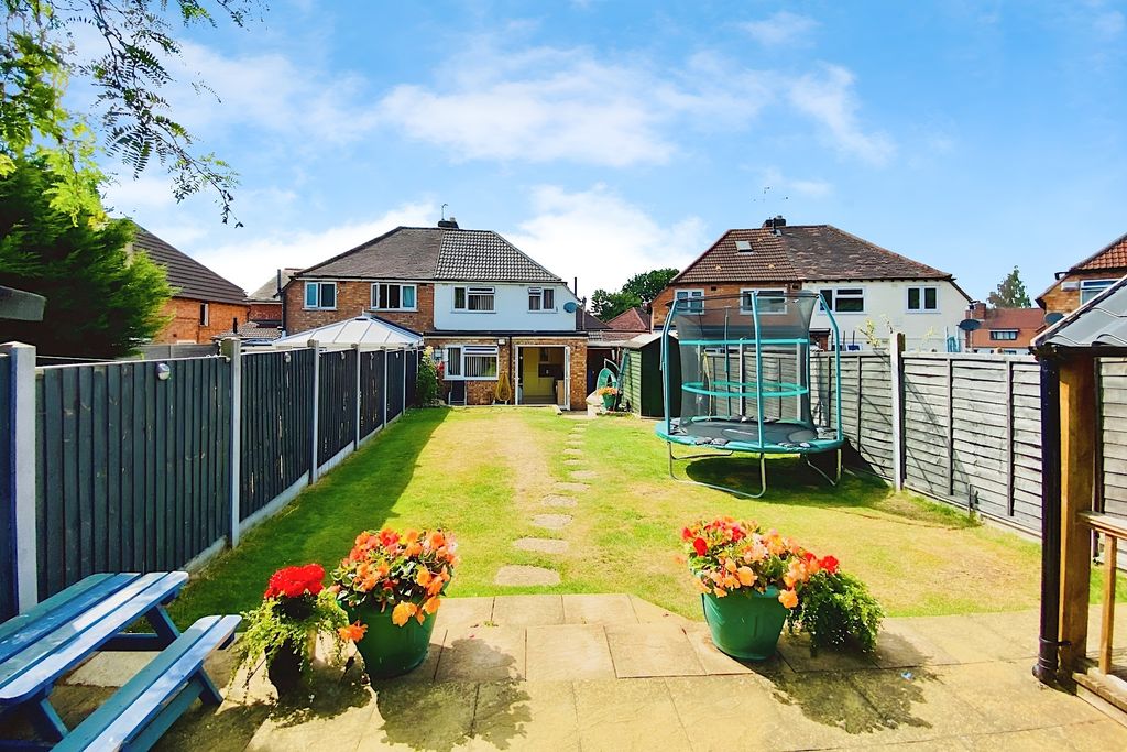 Property photo 2 of 22
