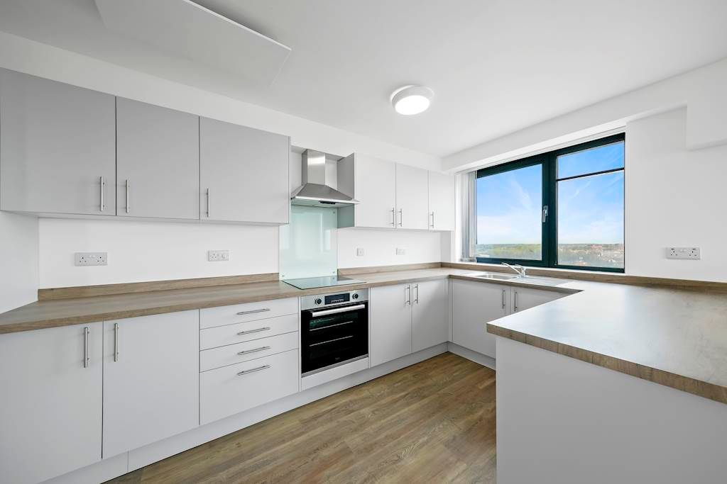 Property photo 2 of 18