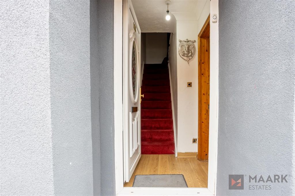 Property photo 2 of 17 Belperst-2.Jpg