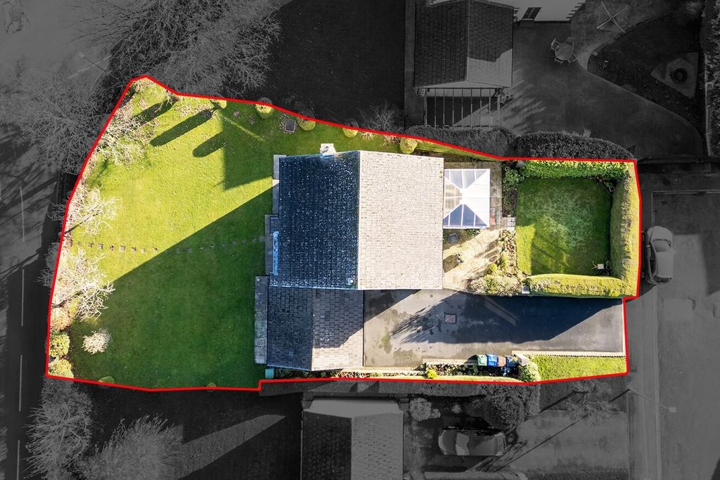 Property photo 2 of 21 4676965