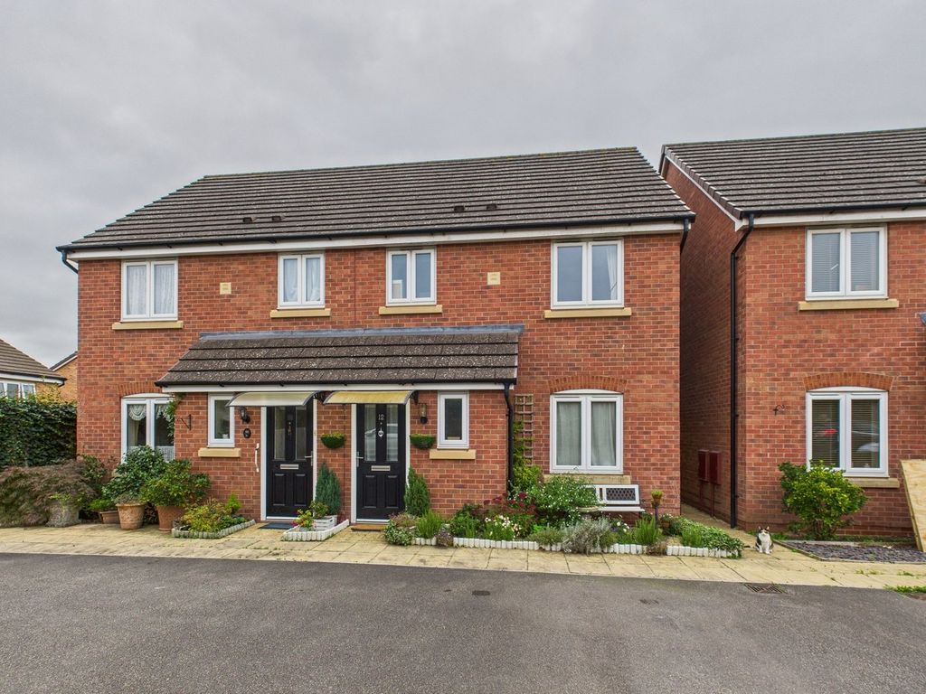 Property photo 1 of 18