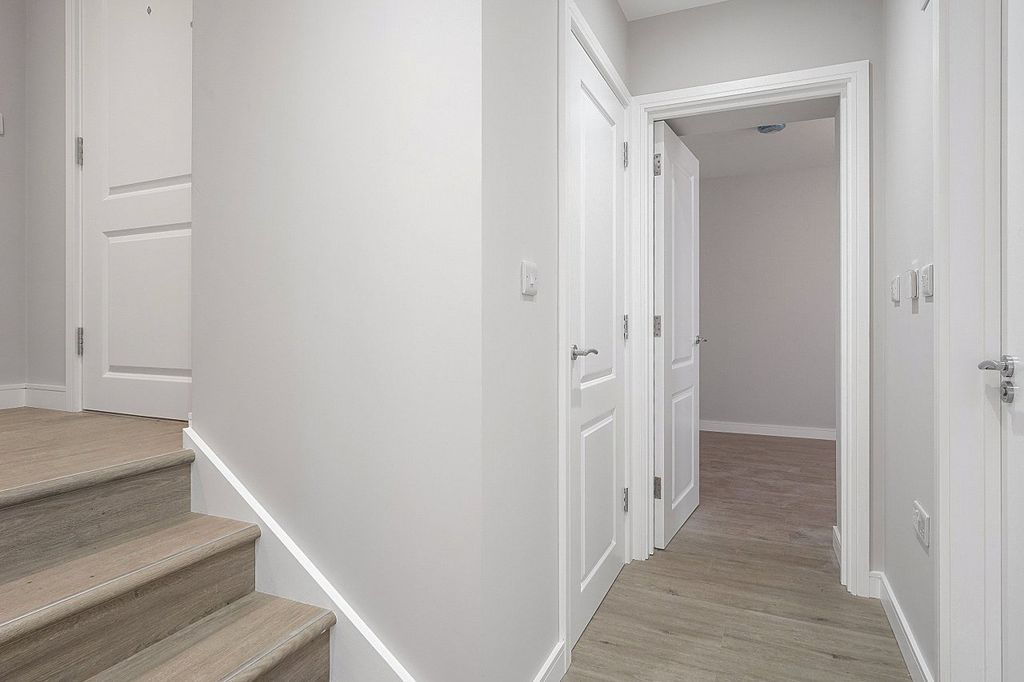 Property photo 1 of 7 Picture No. 01