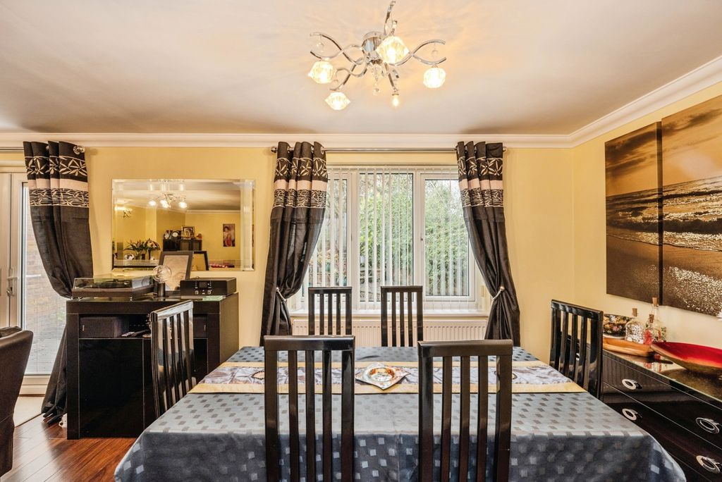 Additional image 6 of 4 bed detached house for saleLlyn Tircoed, Tircoed Forest Village, Penllergaer, Swansea SA4