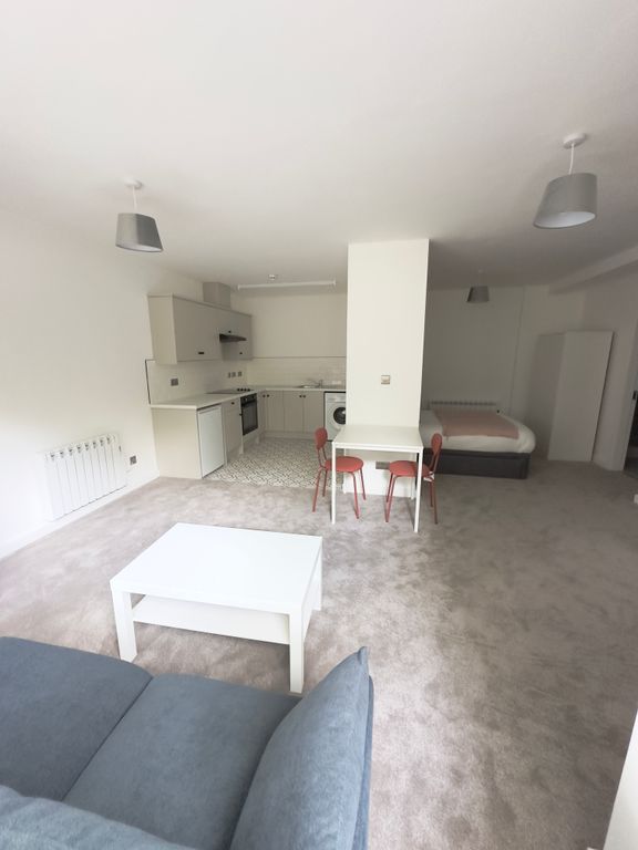 Property photo 2 of 4
