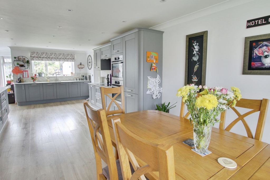 Additional image 12 of 4 bed detached house for saleShaftesbury Avenue, March PE15