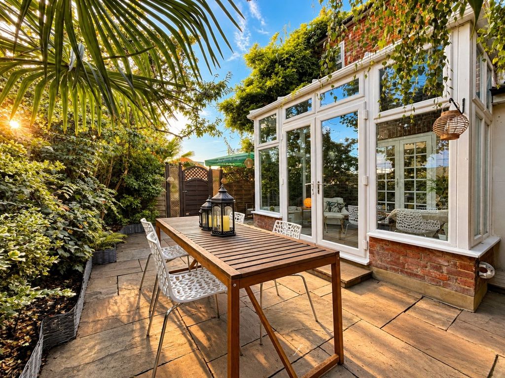 Property photo 1 of 30