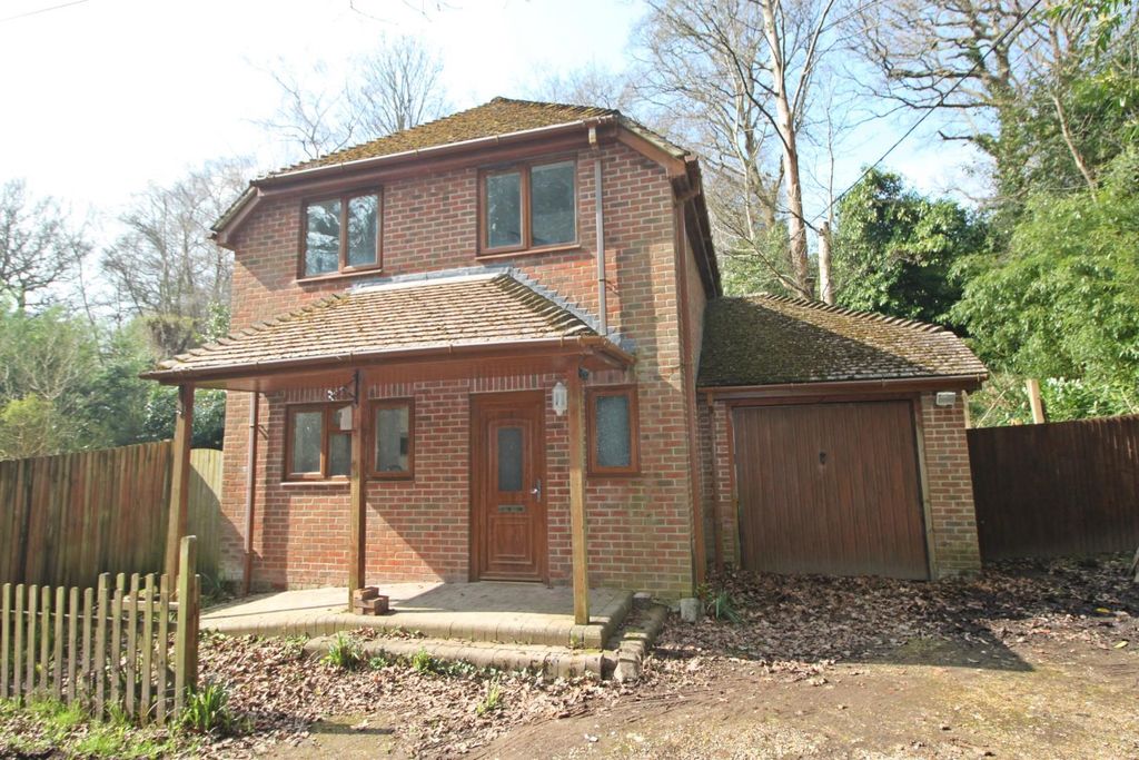 Property photo 1 of 15 Main Nnnnnn.Jpg