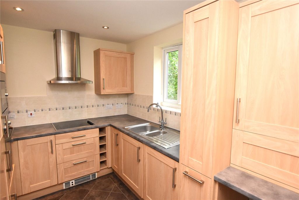 Property photo 2 of 9 Picture No. 02