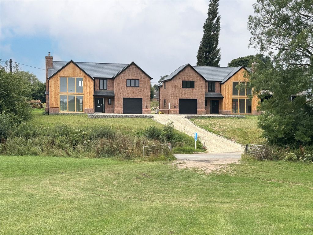 Property photo 3 of 9 Picture No. 16