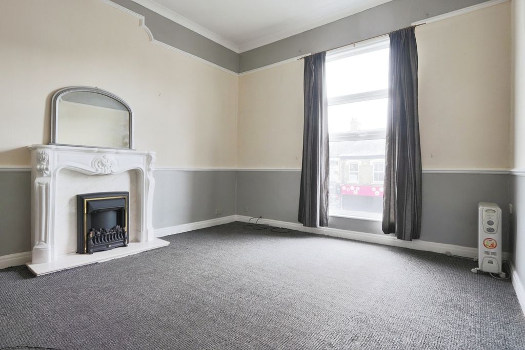 Property photo 3 of 5 3586977