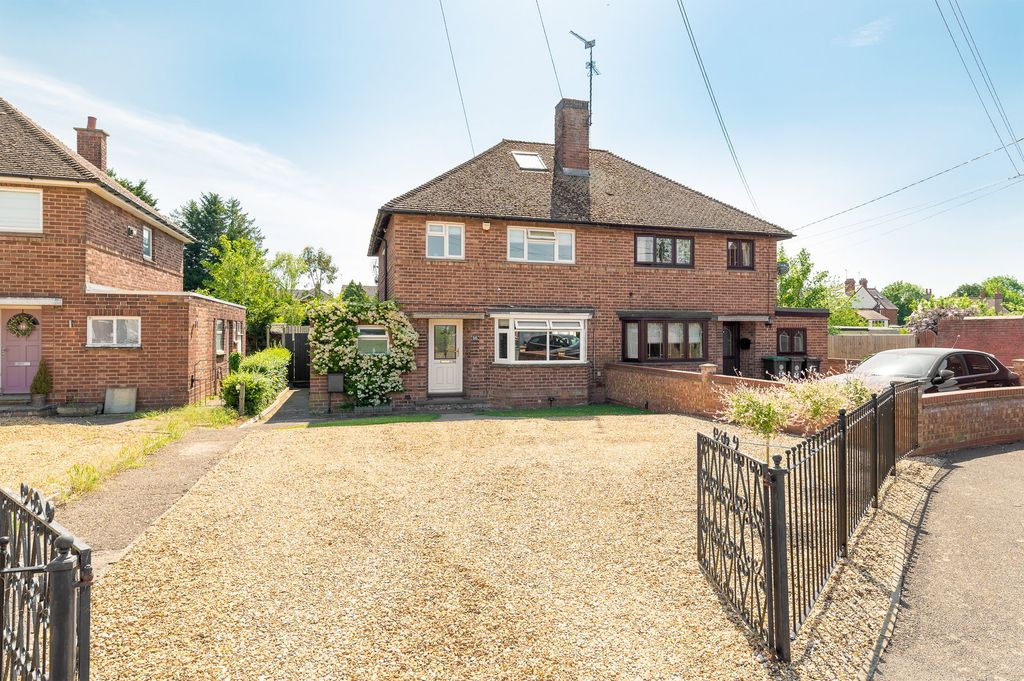 Property photo 1 of 27
