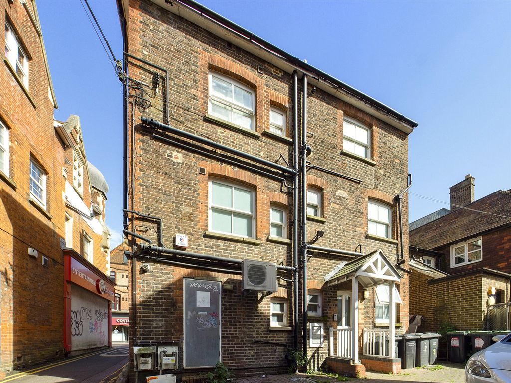 Property photo 1 of 9 Picture No. 32