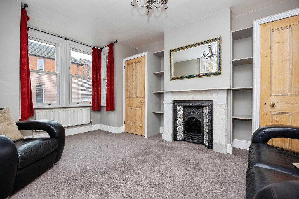 Property photo 3 of 15 Pbox-Img.Jpg