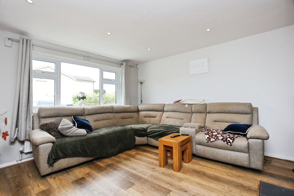 Property photo 2 of 13 Pbox-Img.Jpg
