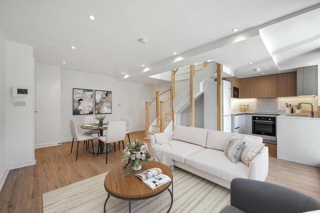 Property photo 1 of 8 Picture No. 26