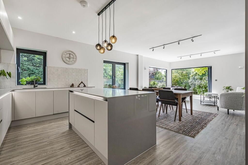 Property photo 3 of 10 Kitchen Dining Rear.Jpeg