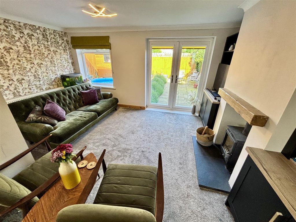 Property photo 3 of 12 Open Plan Living Area