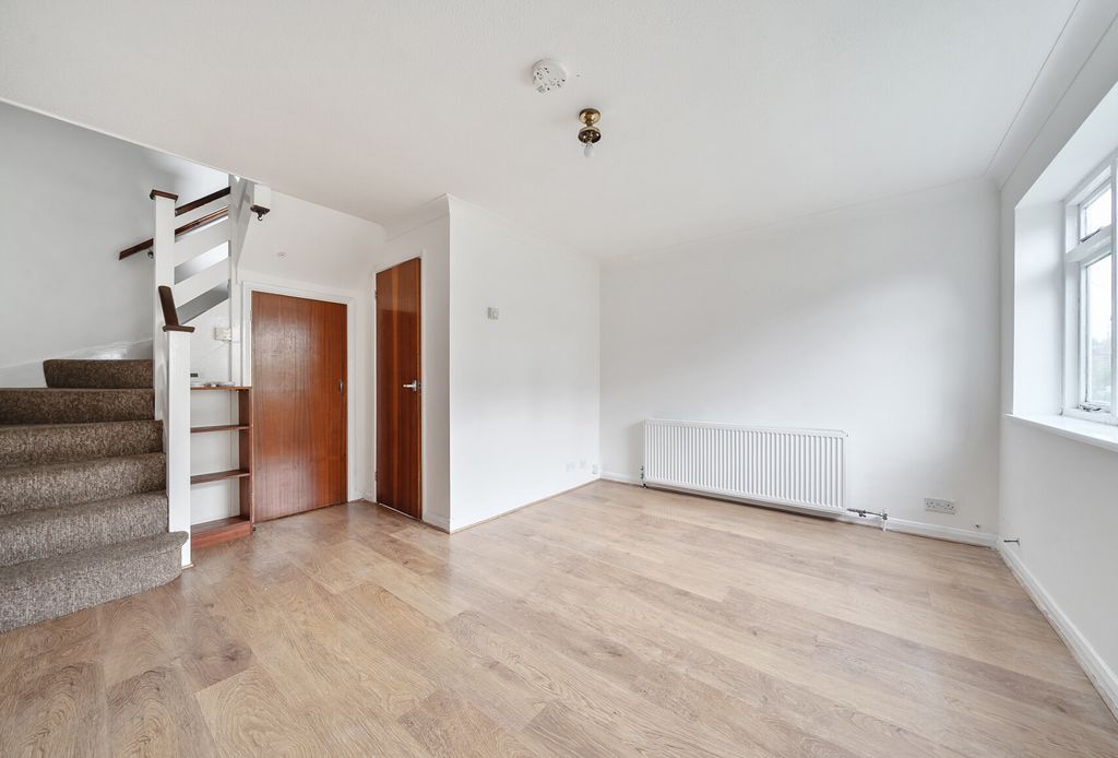 Property photo 1 of 10 1306738-10-684Abe...