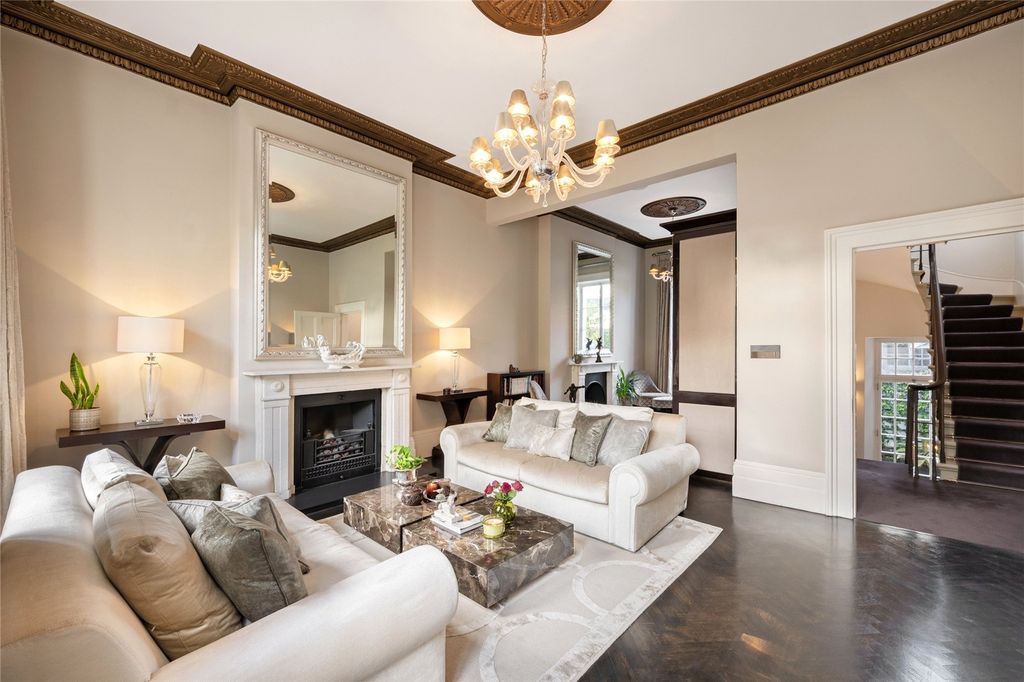 Property photo 2 of 28 Picture No. 07