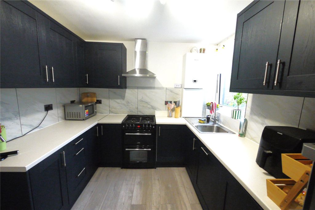 Property photo 2 of 7 Picture No. 02