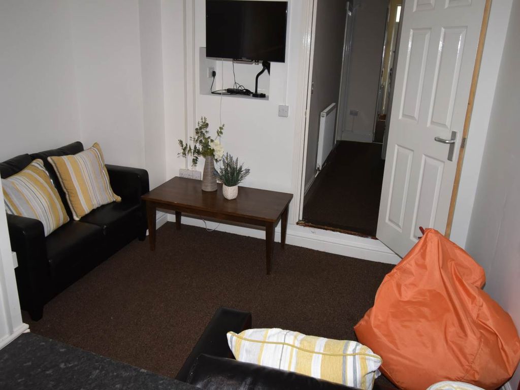 Property photo 1 of 9 Dsc_0158