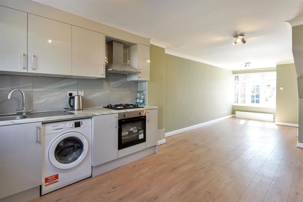 Property photo 3 of 7 Dsc00352.Jpg