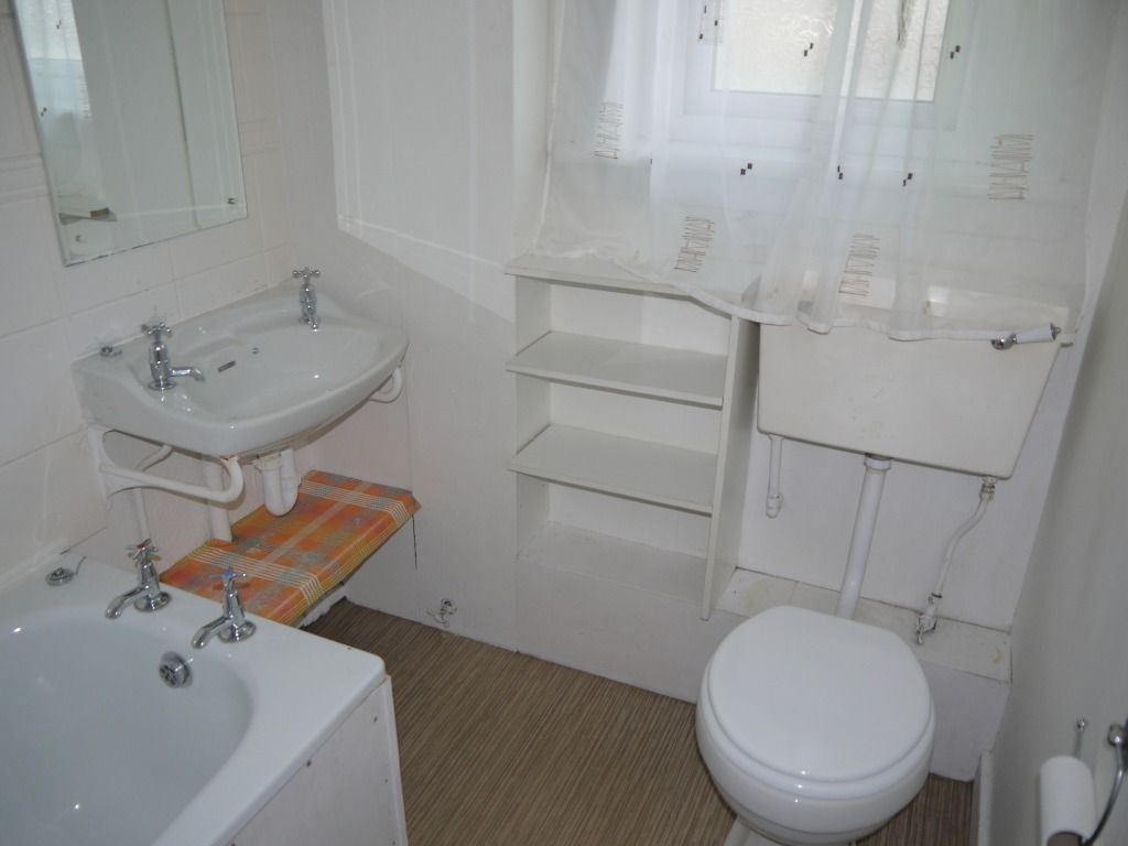 Property photo 3 of 9 Photo 3