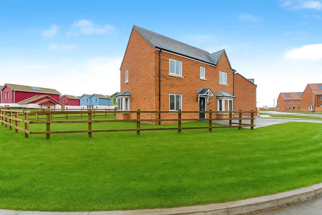 Property photo 2 of 16