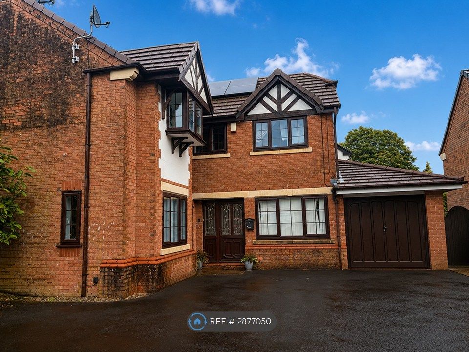 Property photo 1 of 32