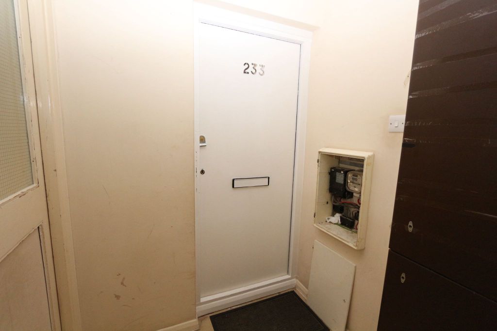 Property photo 3 of 24