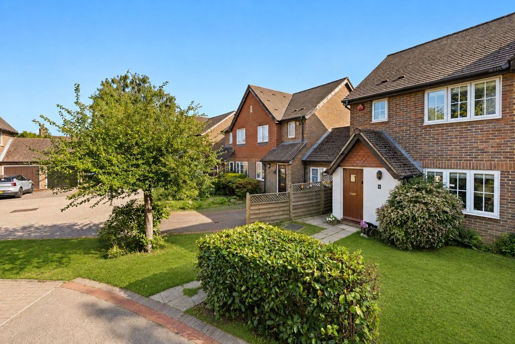 Property photo 1 of 17 Picture No. 24
