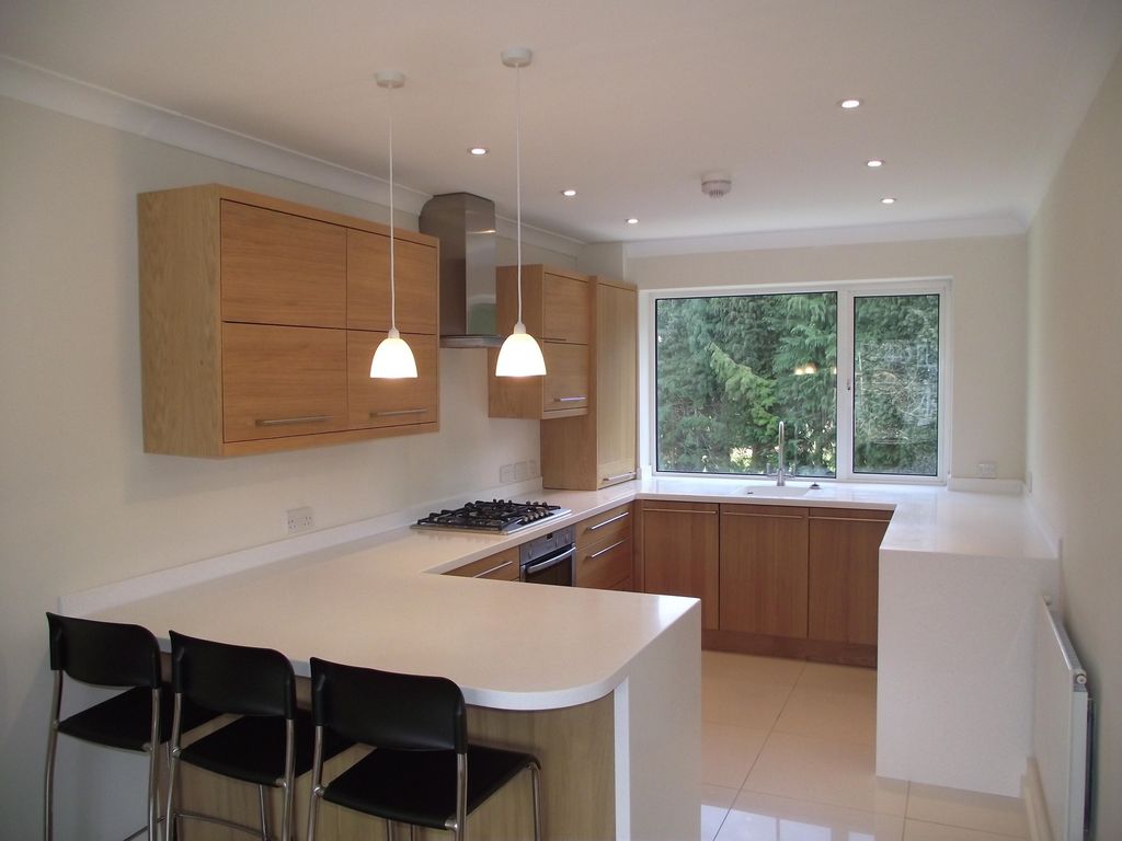 Property photo 1 of 8 Kitchen