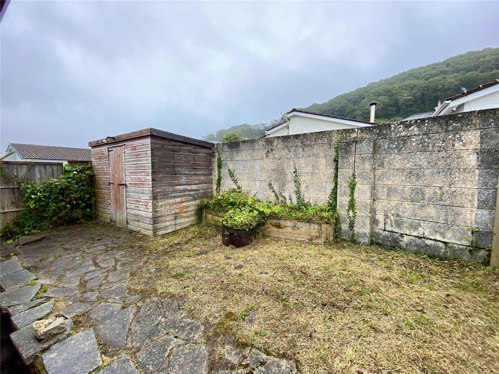 Property photo 2 of 16 Picture No. 04