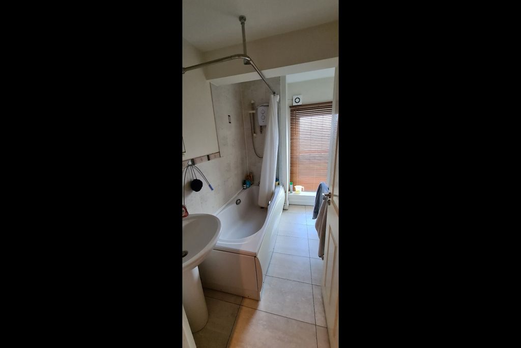 Property photo 2 of 5 Property