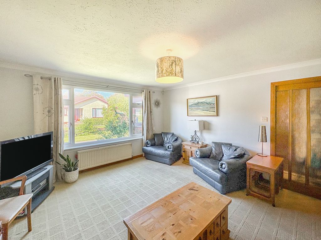 Property photo 3 of 30