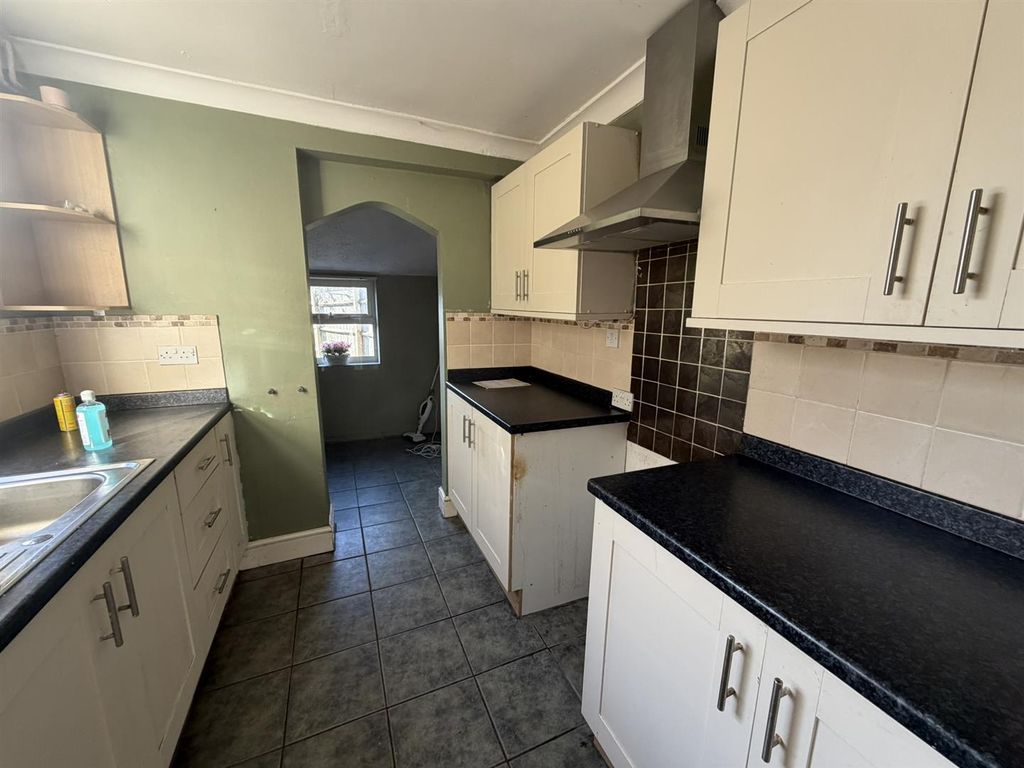 Property photo 3 of 13 Img_0323.Jpeg