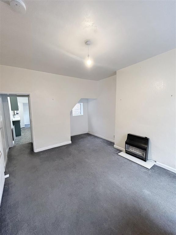 Property photo 3 of 10 1.Jpg