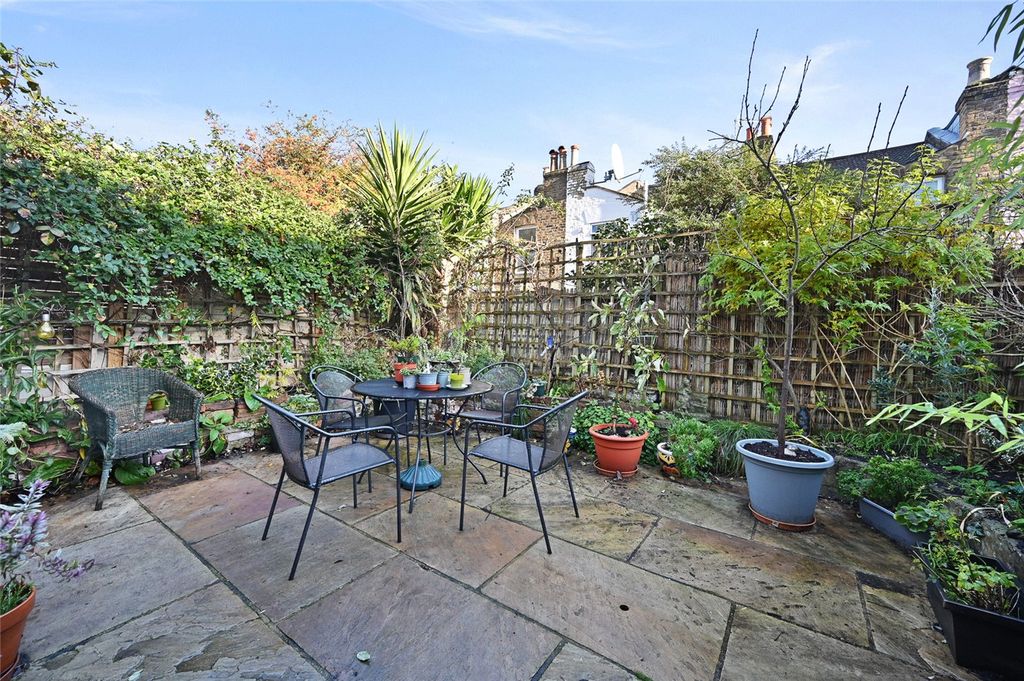 Property photo 3 of 13 Picture No. 13