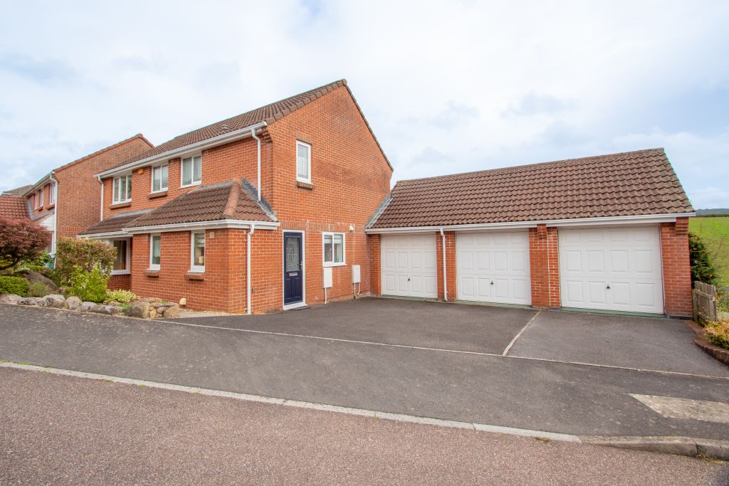 Property photo 1 of 25