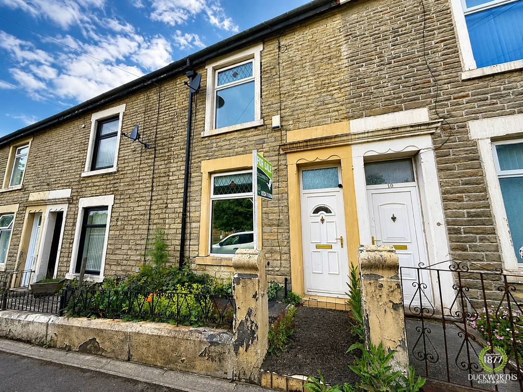 Property photo 1 of 10