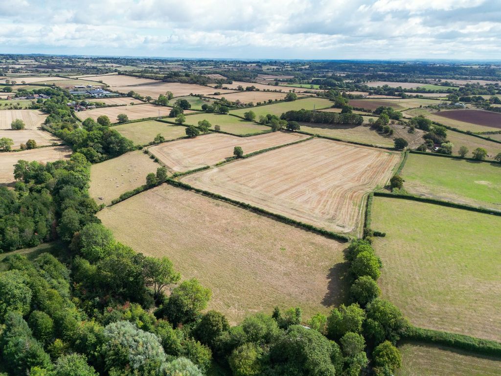 Property photo 2 of 13 Land