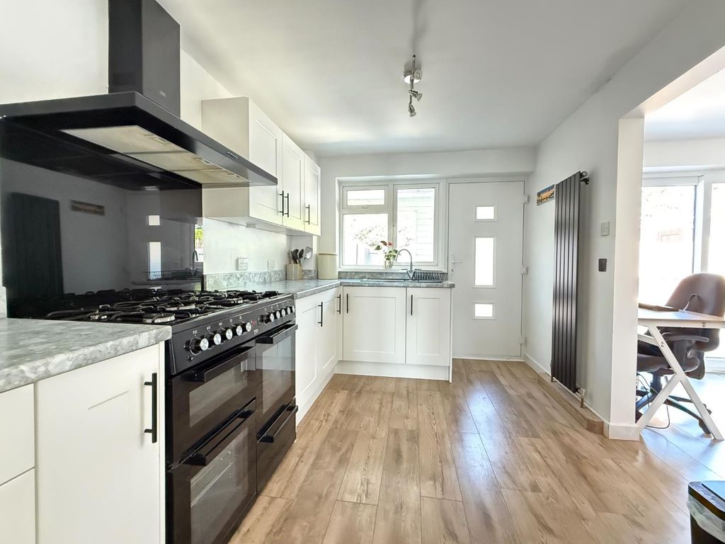 Property photo 3 of 19 Img_6956.Jpeg